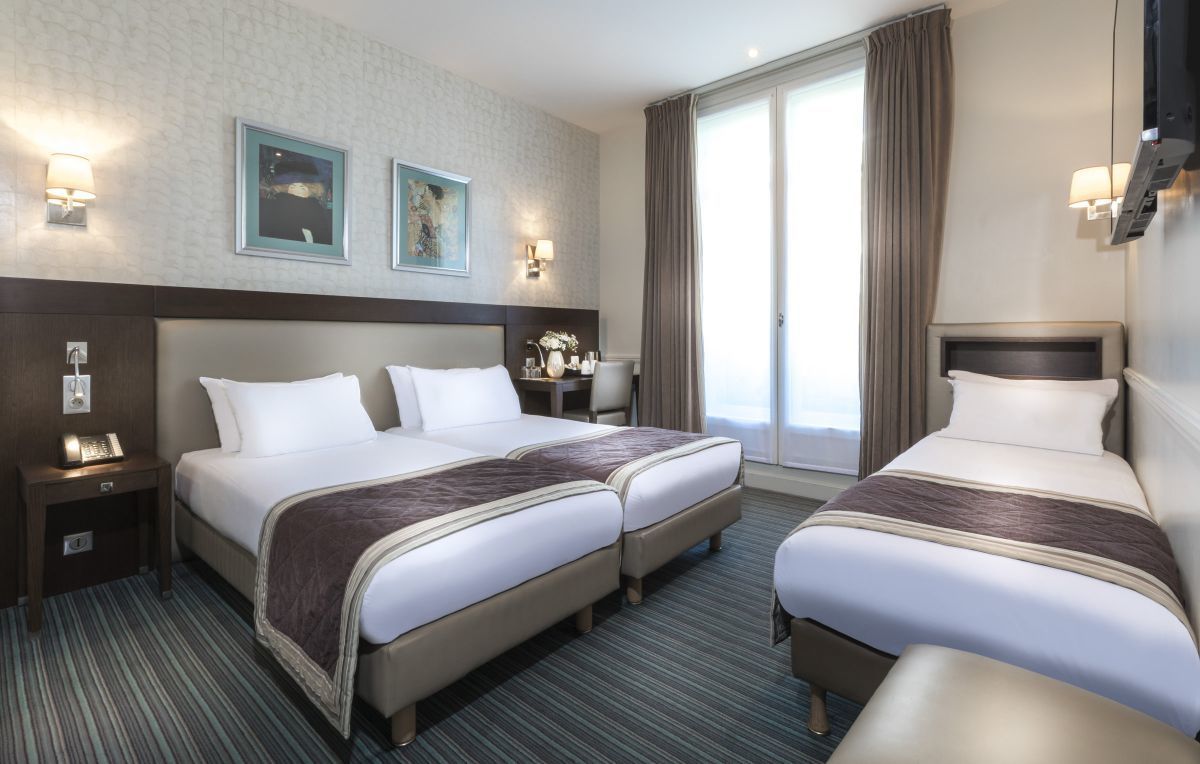 Hotel Elysees Ceramic - Triple Room