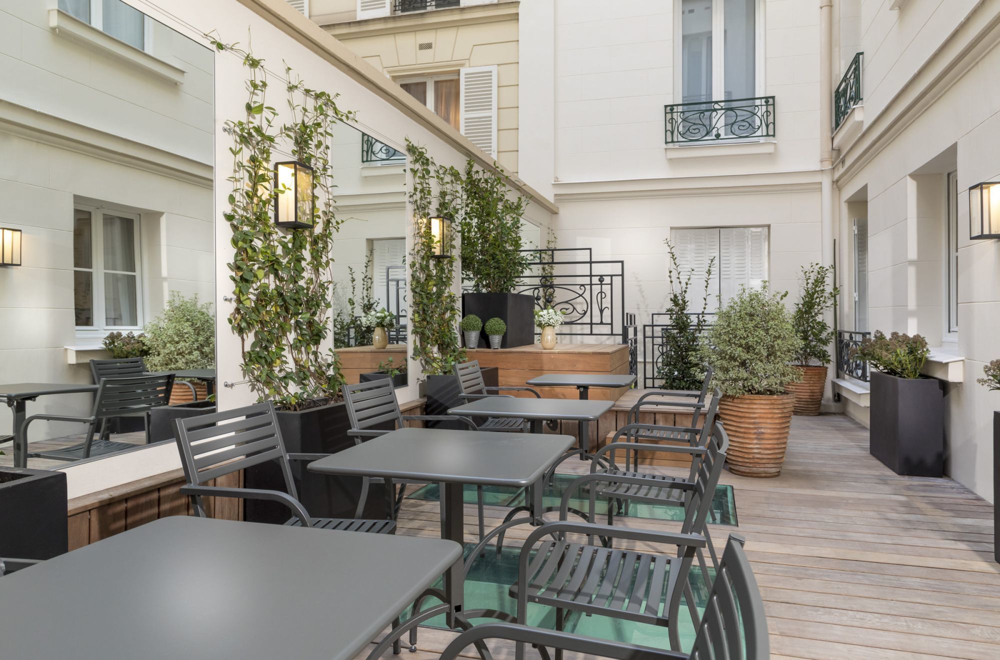 Hotel Elysees Ceramic - Interior