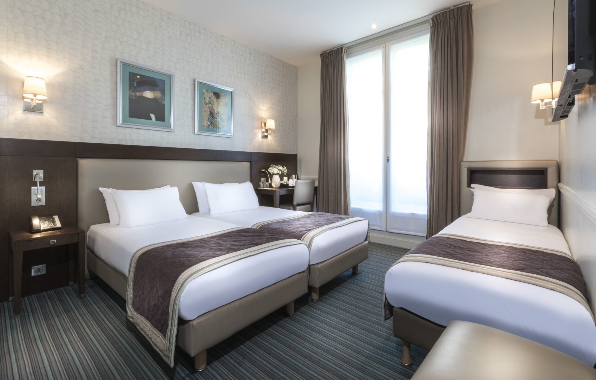 Hotel Elysees Ceramic - Room